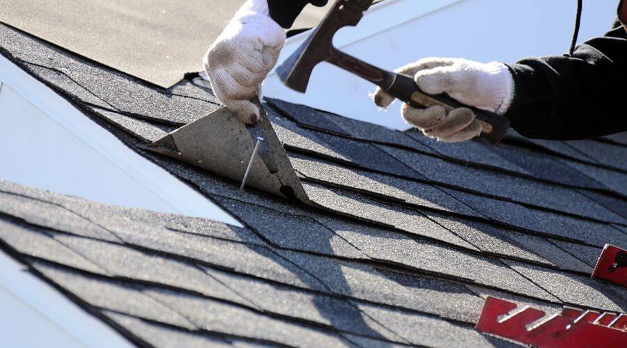 Professional gutter cleaning in Stehekin, WA